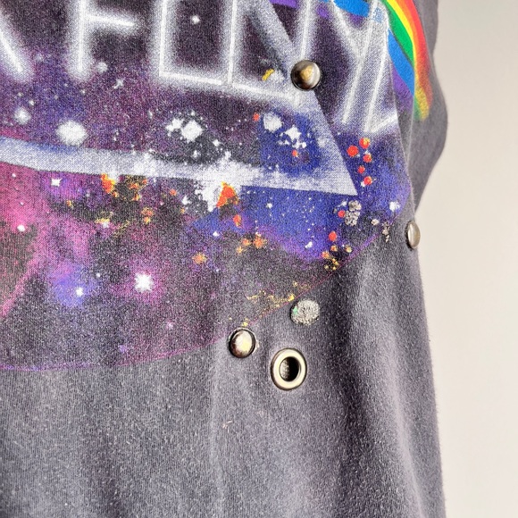2013 Pink Floyd faded black / grey studded tank - Picture 4 of 6